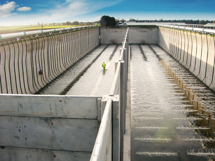Water Treatment &amp; Surface Aeration Technology